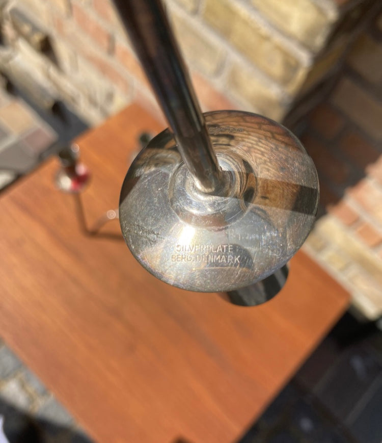 シルバープレートのモダンで美しい燭台 1 組 - no. 0163