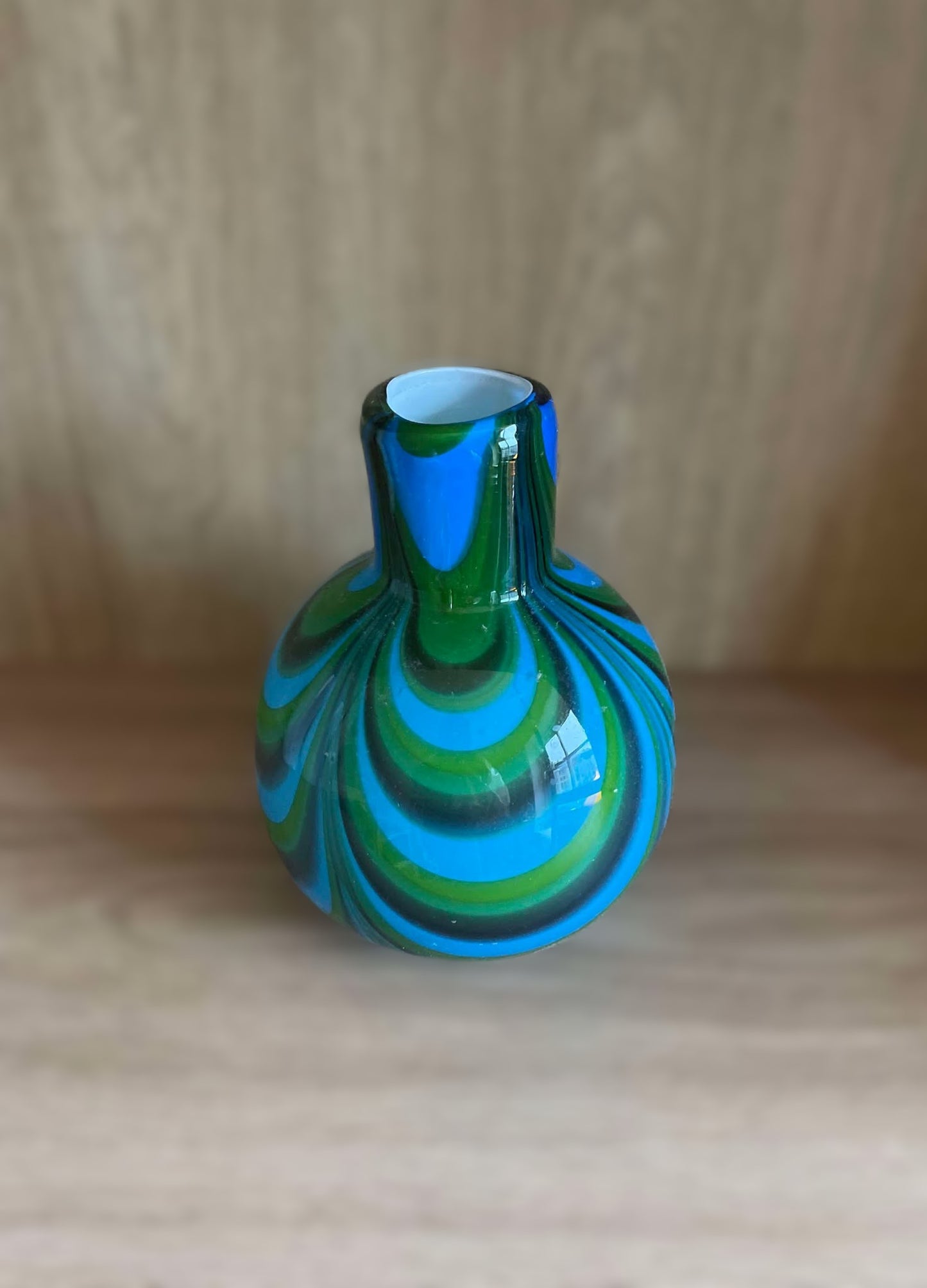 Smuk vintage Italiensk mynteblå og grøn Murano glasvase af Carlo Moretti fra 1970'erne - nr. 017010