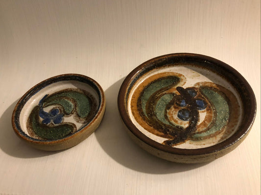 A pair of beautiful Søholm bowls - no. 01053