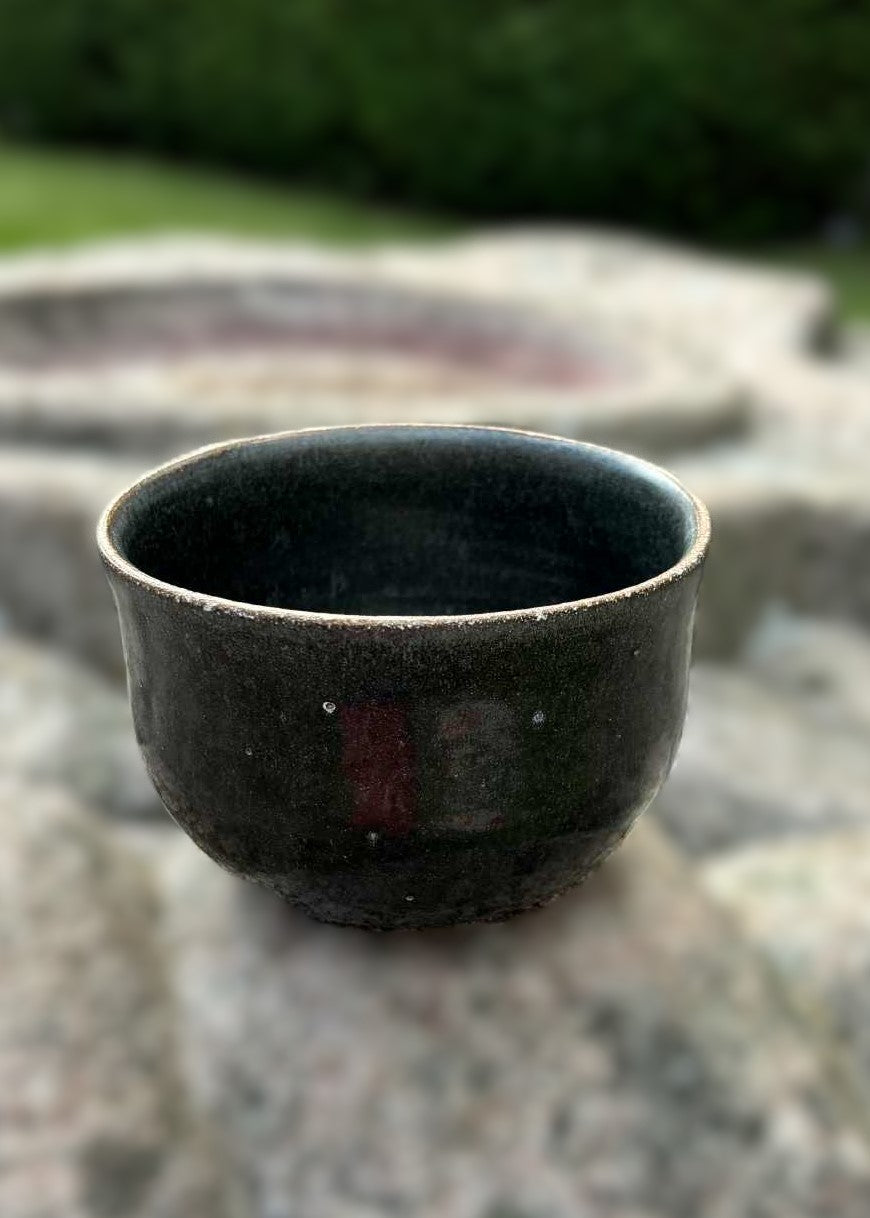 Beautiful vintage ceramic bowl - with signature - no. 0125744