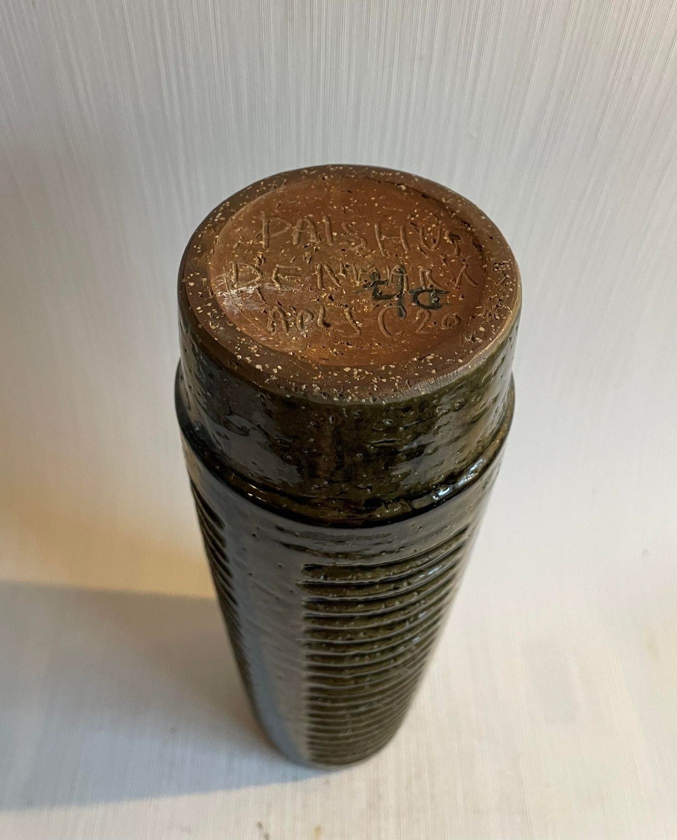 Tall Mid-Century chamotte vase, design by Per & Anna Linnemann-Schmidt - no. 011922