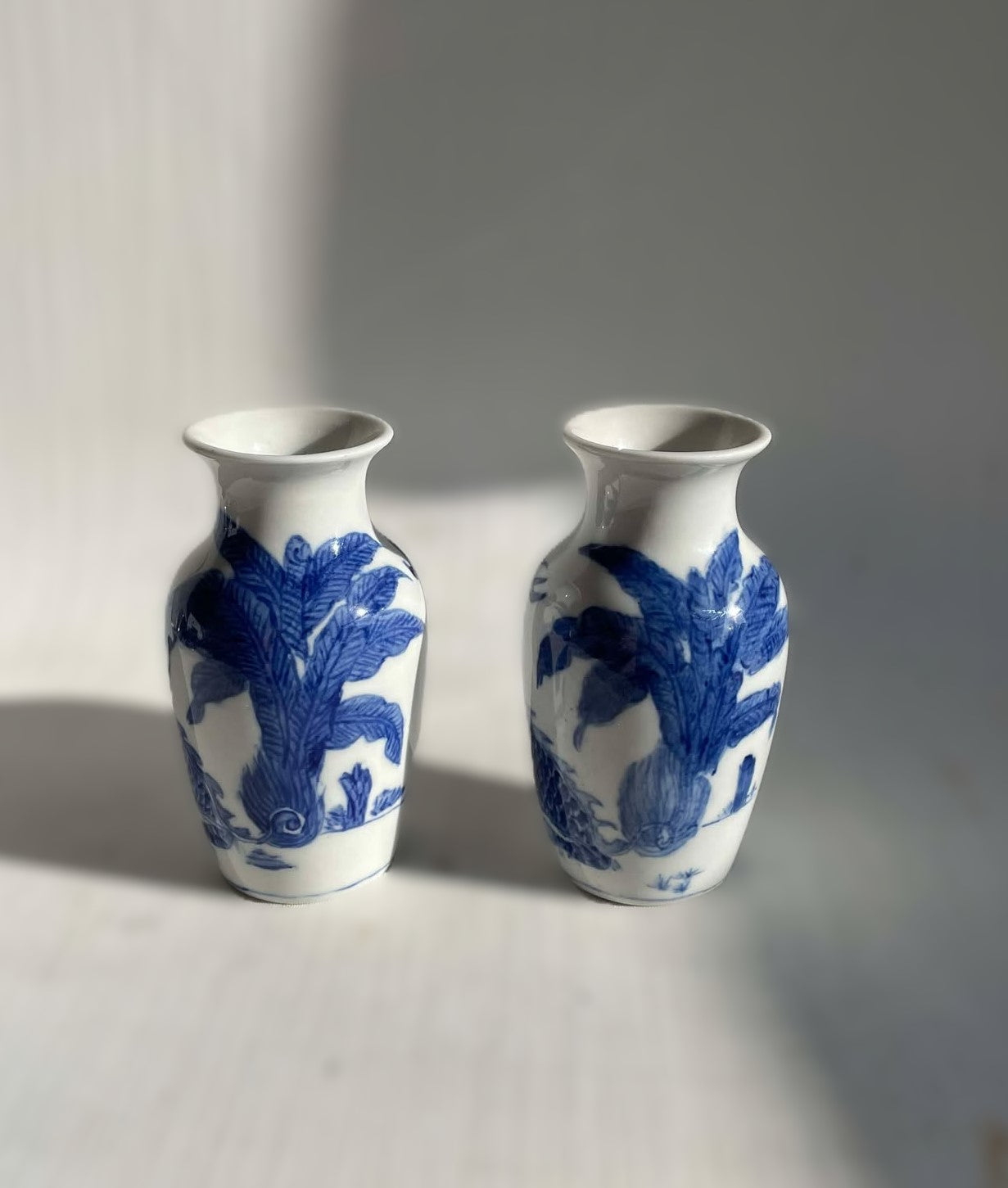 かわいい中国製磁器の花瓶 2個 - No. 250625
