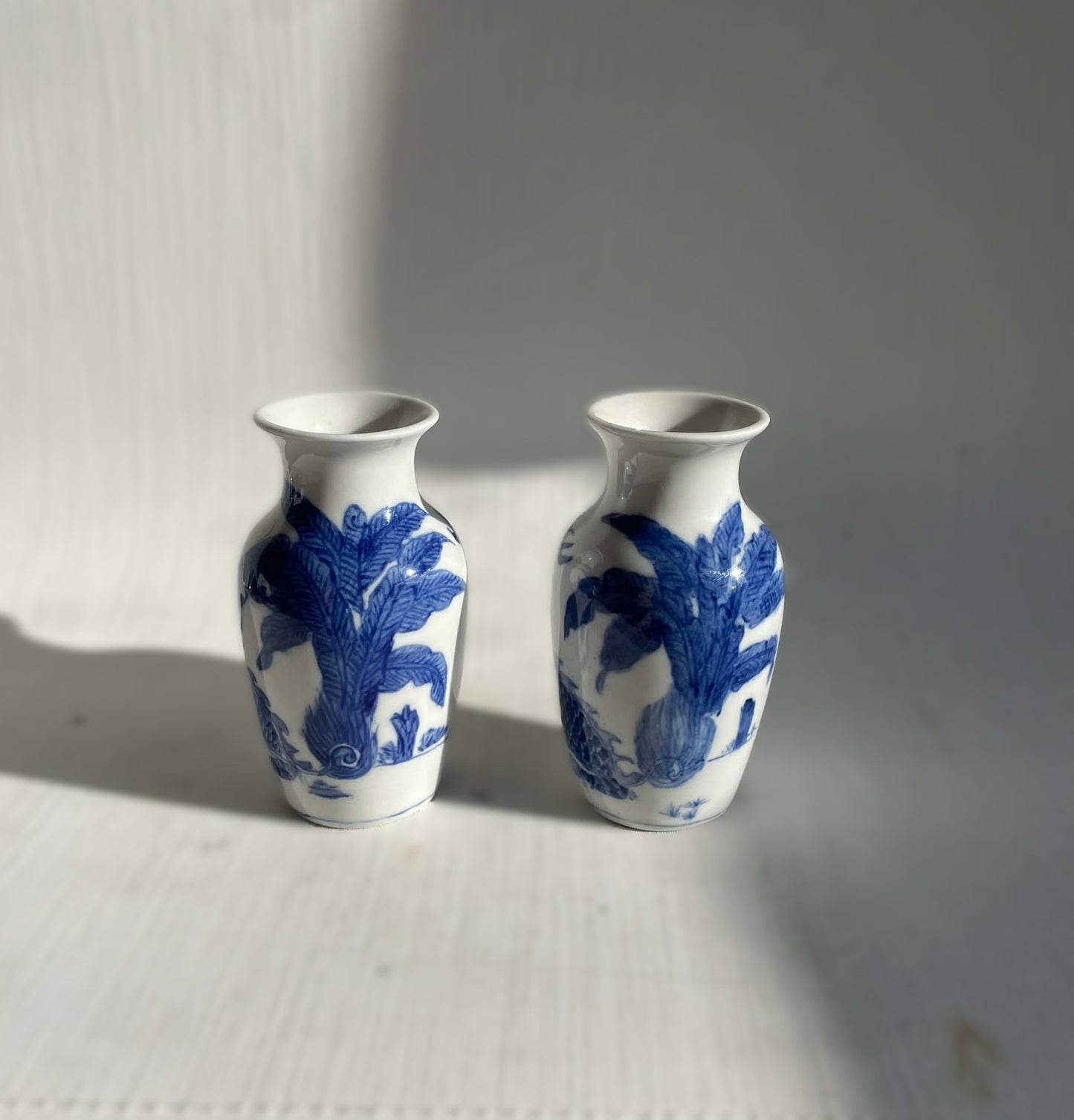 かわいい中国製磁器の花瓶 2個 - No. 250625