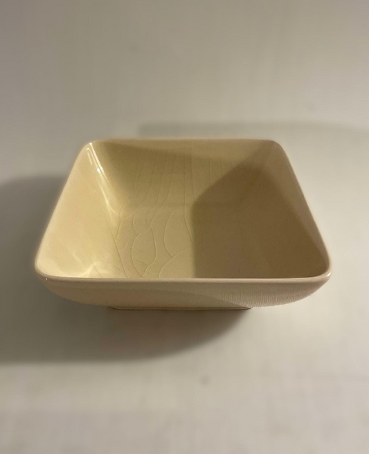 Nanna Ditzel for Søholm, iconic cracked ceramic bowl in shades of beige, Denmark 1960s