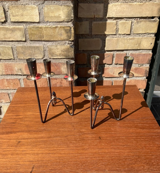 1 pair of modern and beautiful candlesticks in silver plate - no. 0163