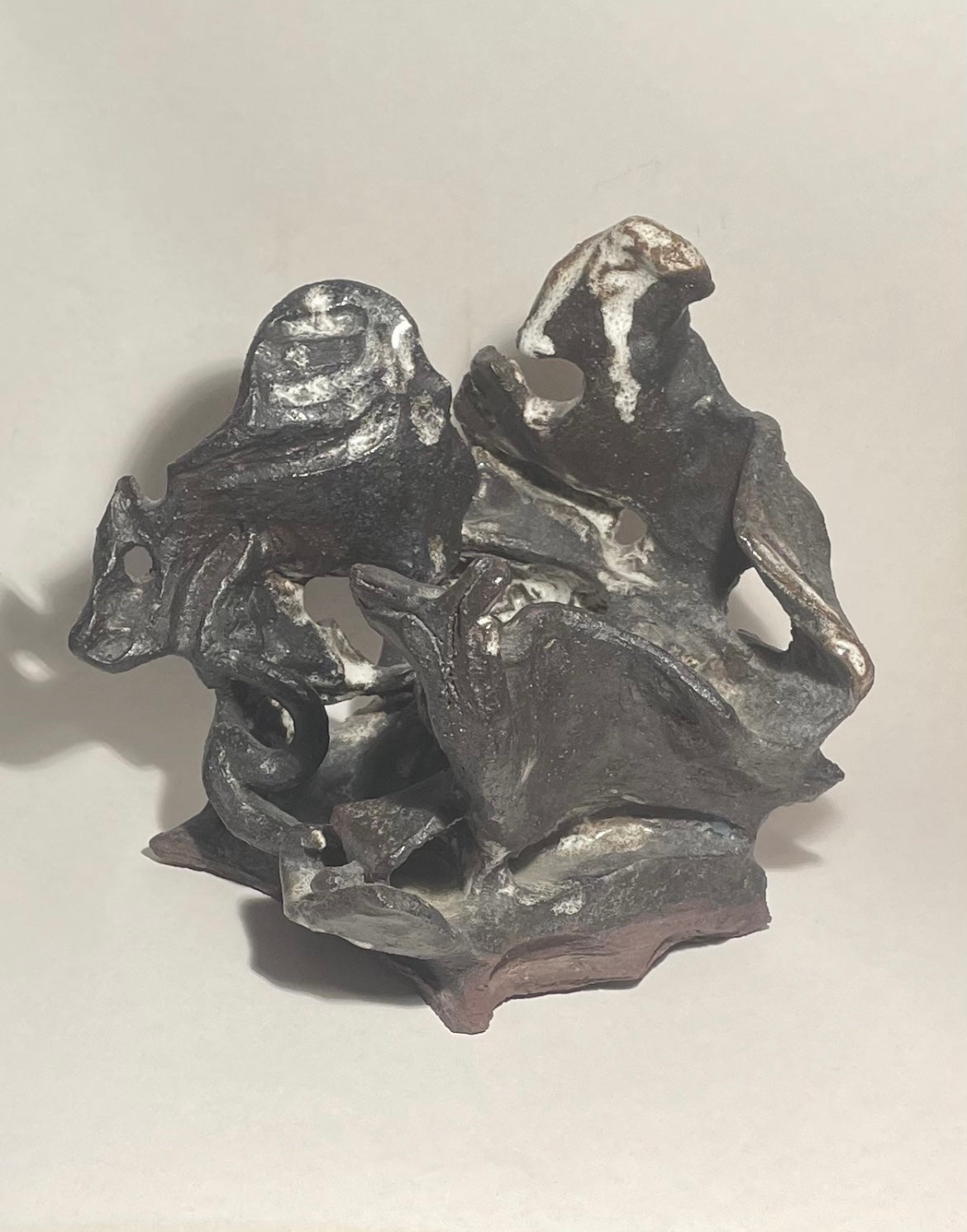 Beautiful sculptural stoneware figure - no. 01993