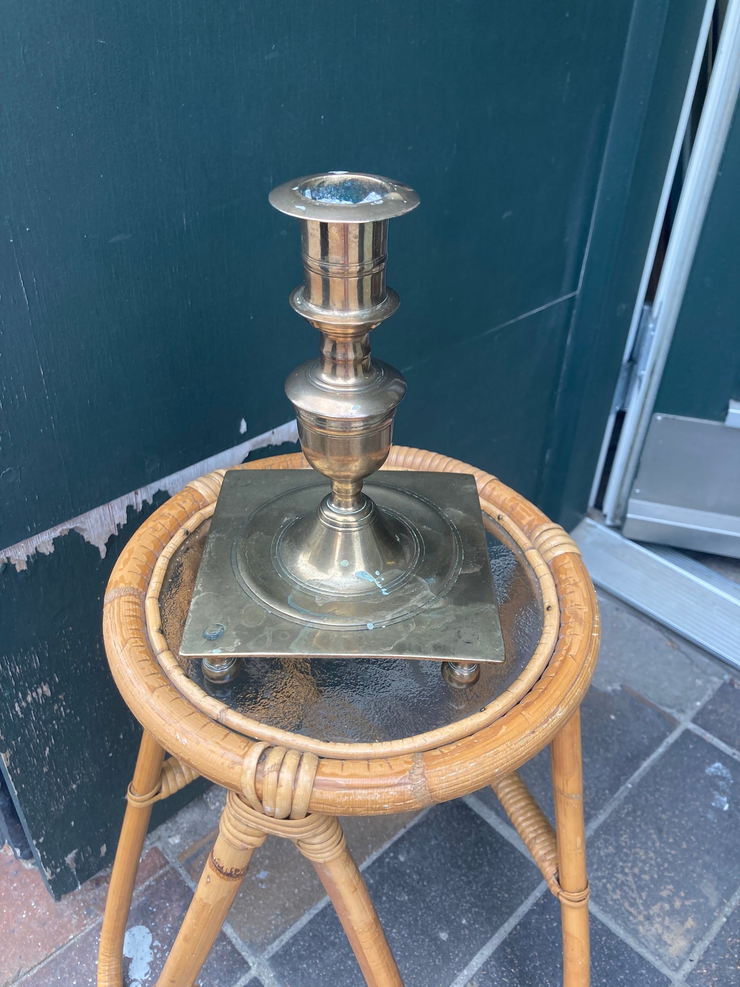 Barok bronze lysestage på firepas fod med kugleben - nr. 0242
