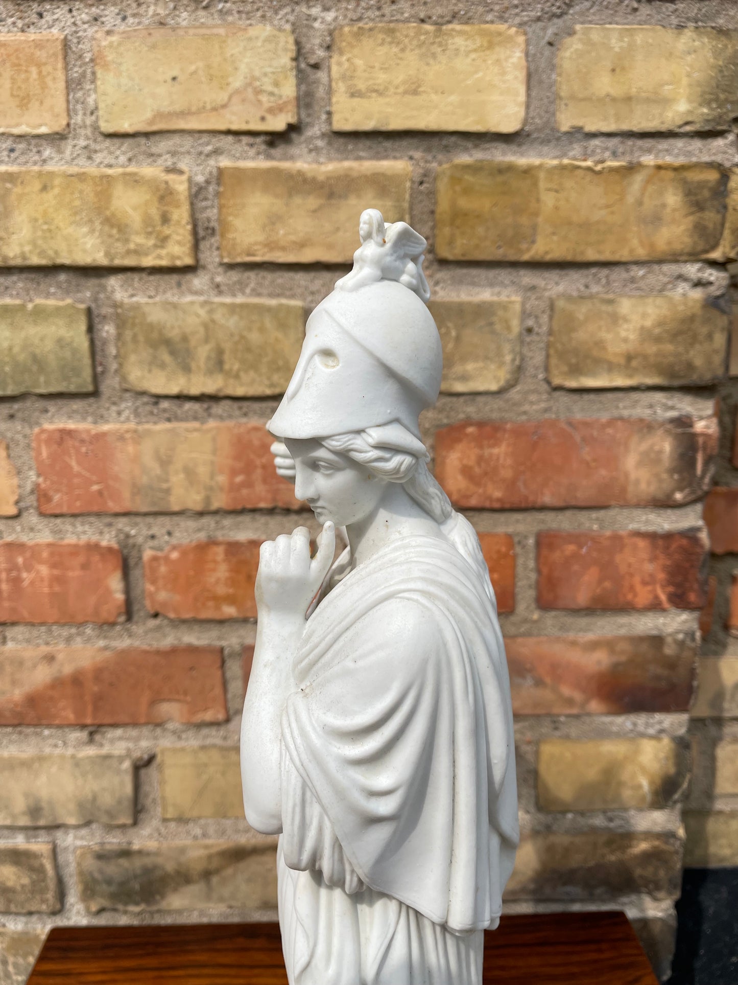 Stor Bing og Grøndahl Biscuit figur, Athena kvindefigur efter Thorvaldsen - nr. 04050