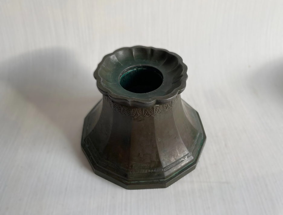 Large solid candlestick holder, design by Just Andersen (1884-1943) - no. 500100