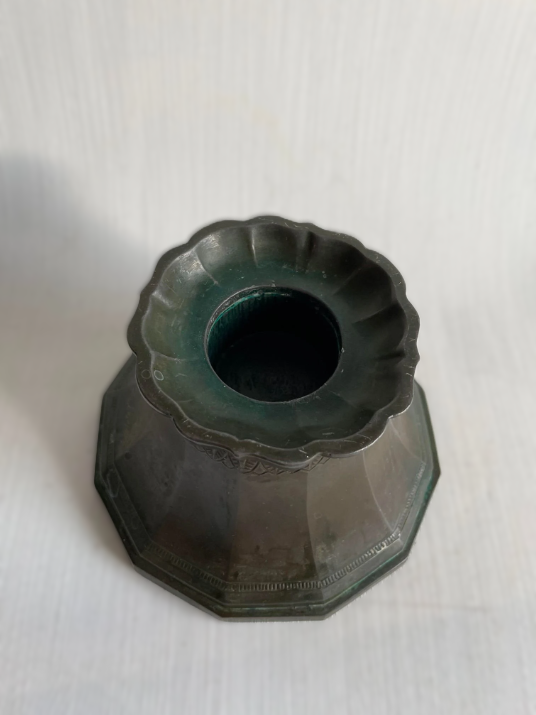 Large solid candlestick holder, design by Just Andersen (1884-1943) - no. 500100