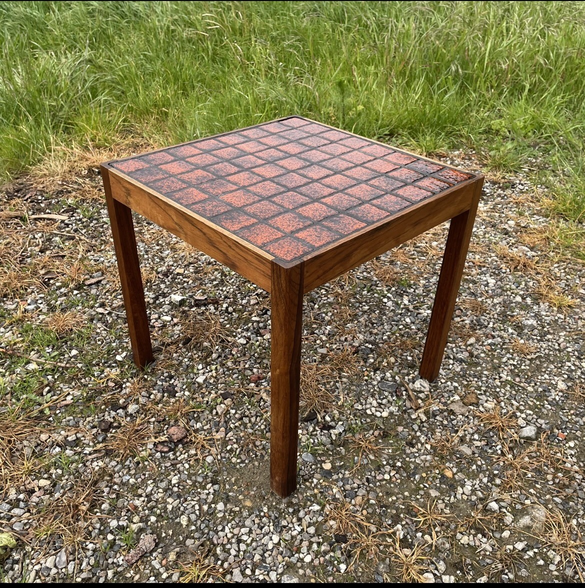 Vintage charm for the home – set of two side tables in rosewood with tiles - no. 0254777