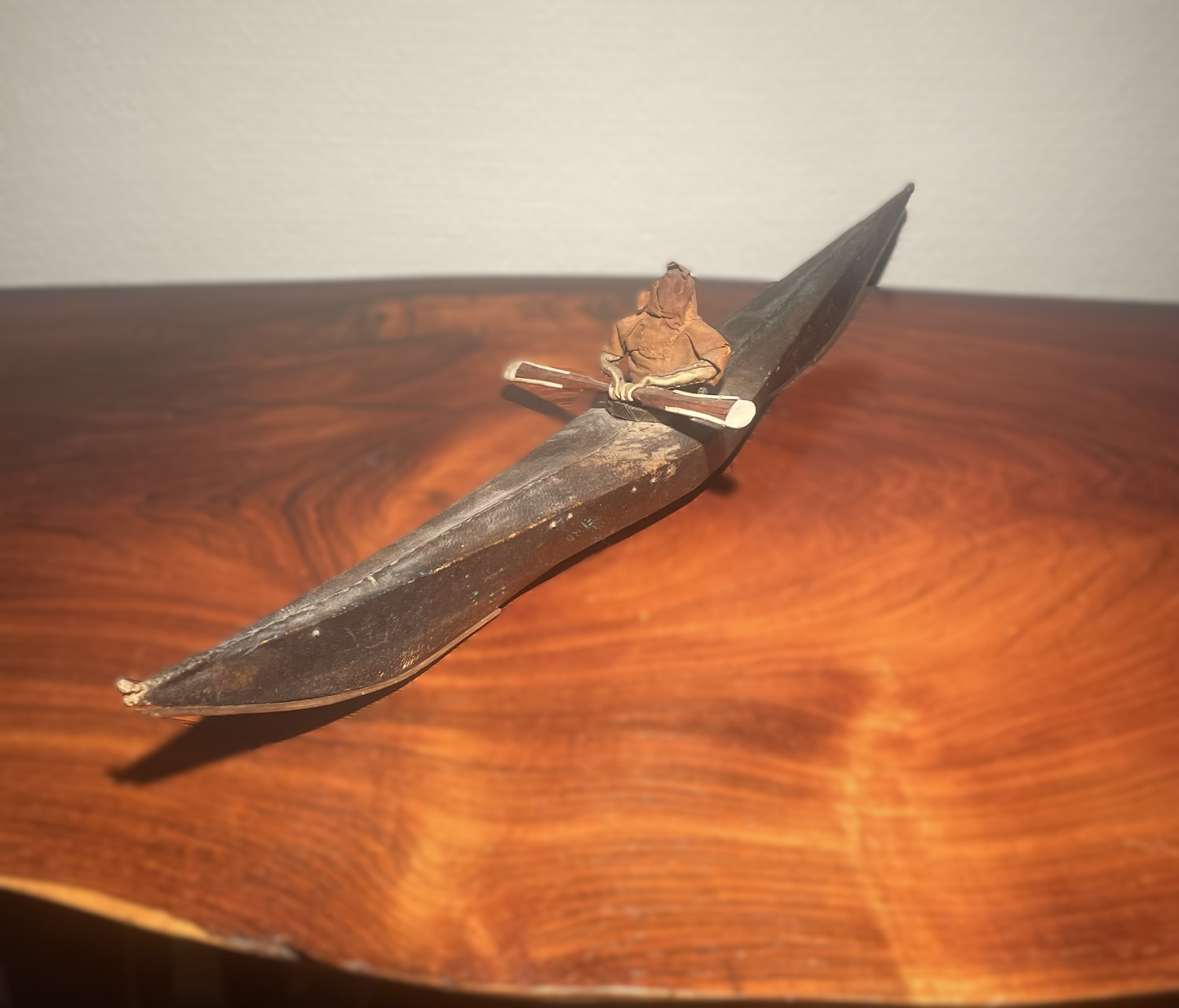 Model of Greenlandic kayak with hunter 1970s - no. 00700