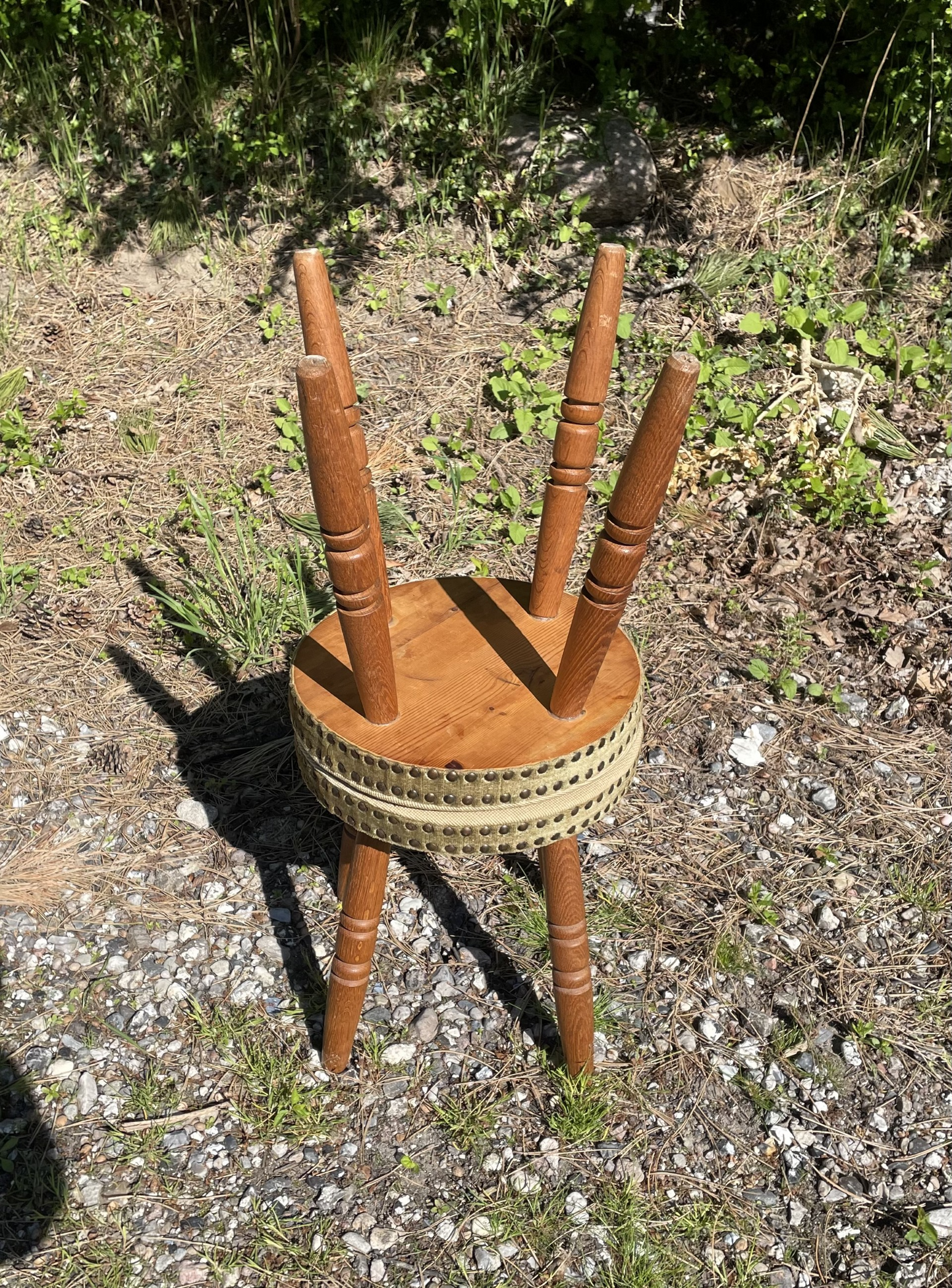 2 stools in Henry Kjærnulf style with oak legs - no. 150625