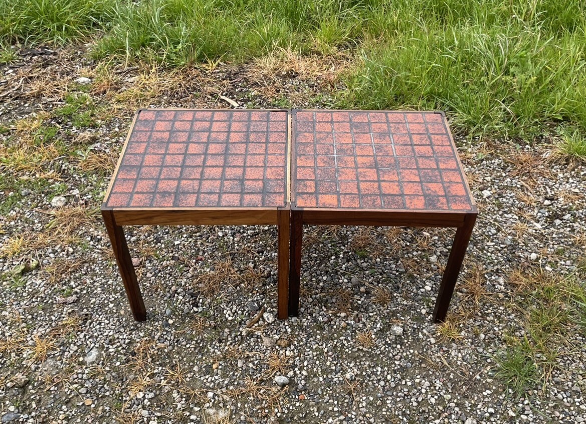 Vintage charm for the home – set of two side tables in rosewood with tiles - no. 0254777