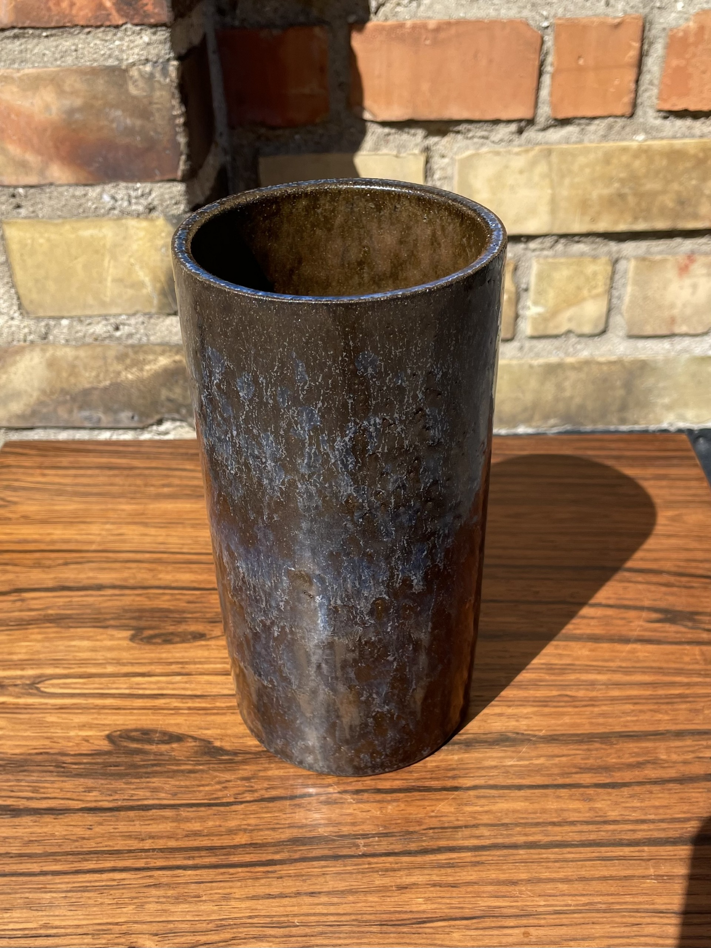 Beautiful stoneware vase - no. 017080