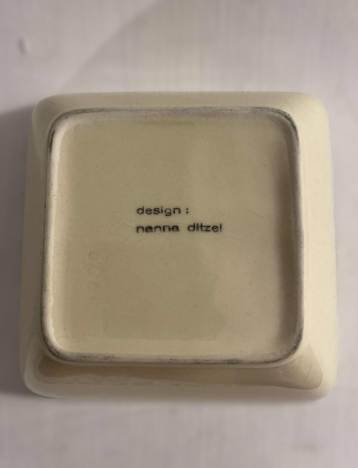 Nanna Ditzel for Søholm, iconic cracked ceramic bowl in shades of beige, Denmark 1960s