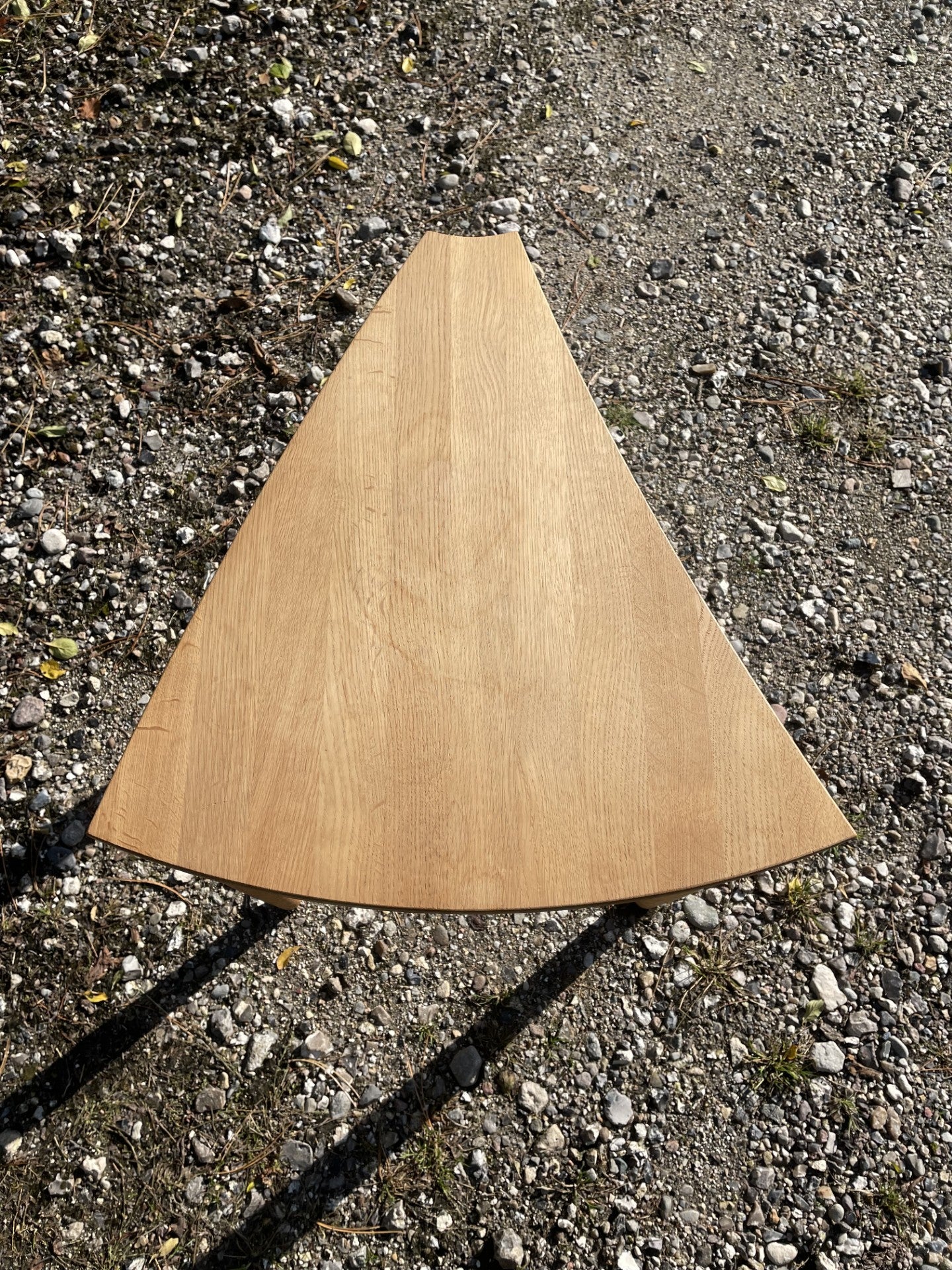 Flot sofabord i massiv egetræ - nr. 09144