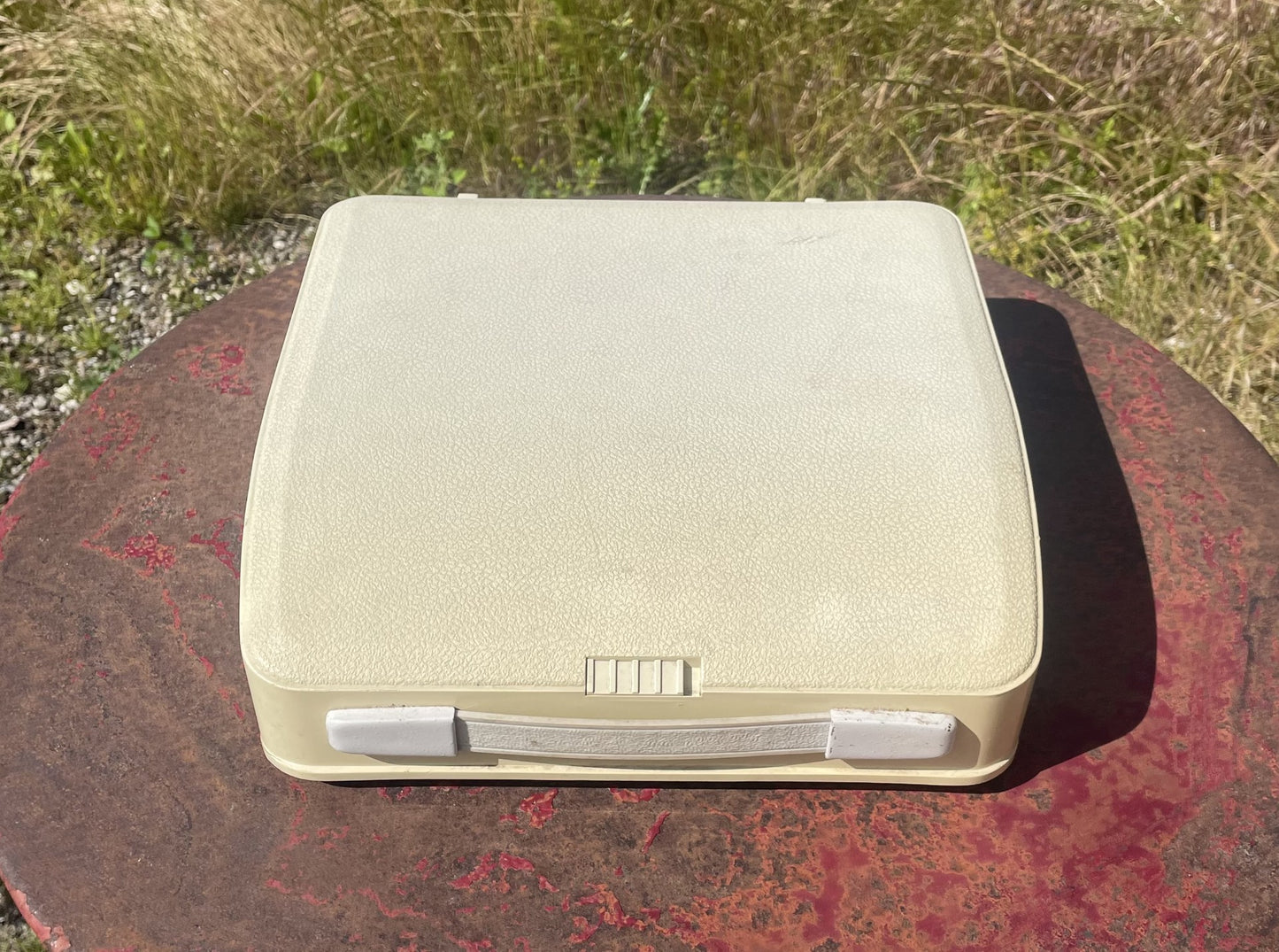 Hermes Baby typewriter from 1976 - no. 1402874