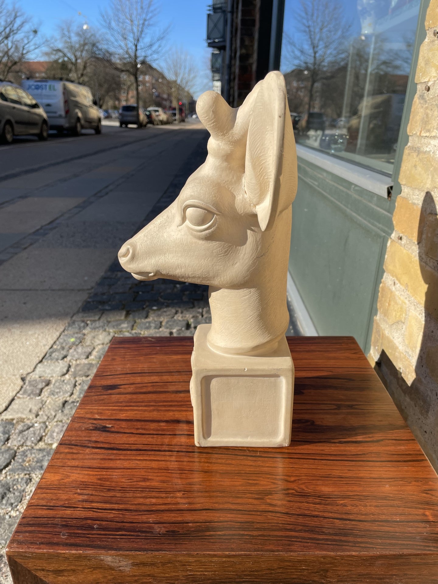 Beautiful ceramic deer heads by Svend Lindhart - no. 011023