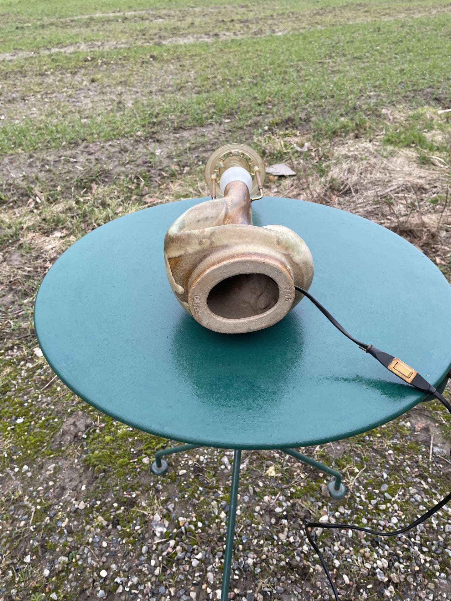 Flot stentøj bordlampe fra Axella - nr. 011017