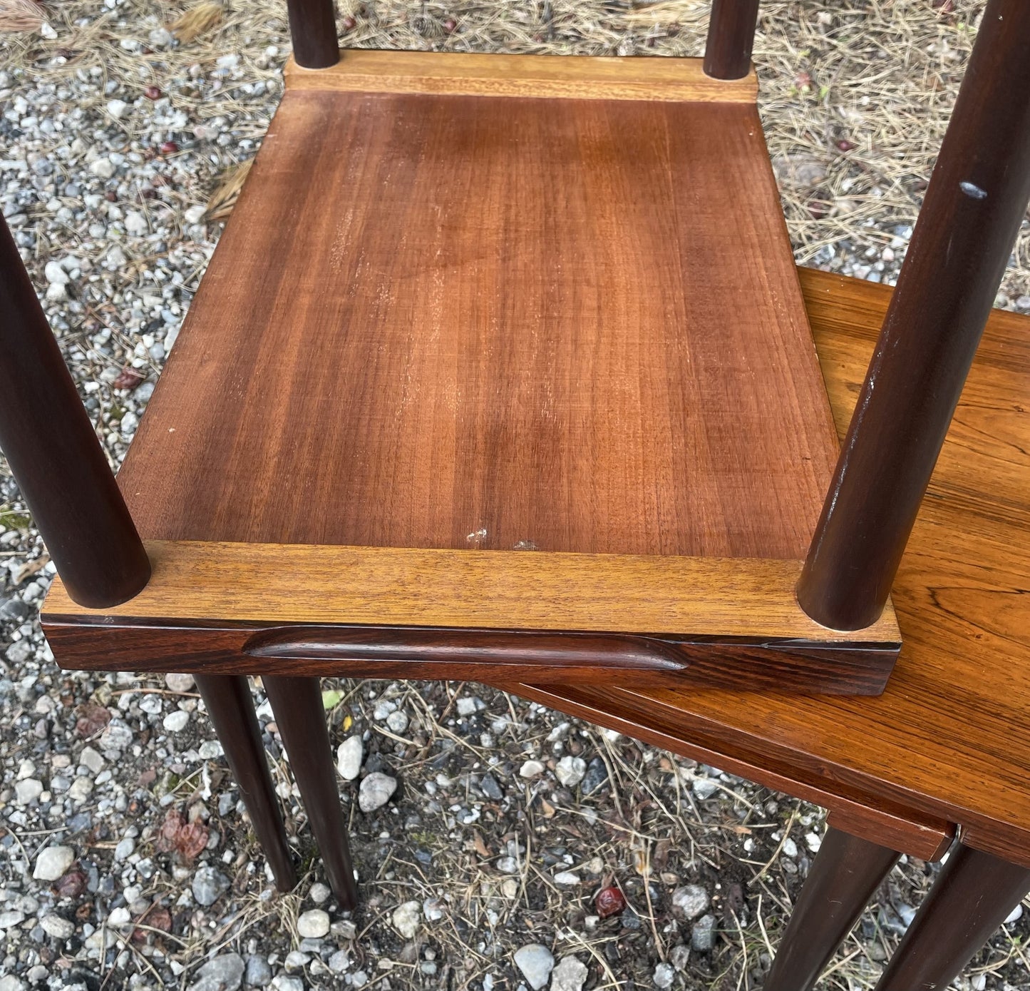 Elegant rosewood nesting table with tiles - Danish design classic - no. 0125478885