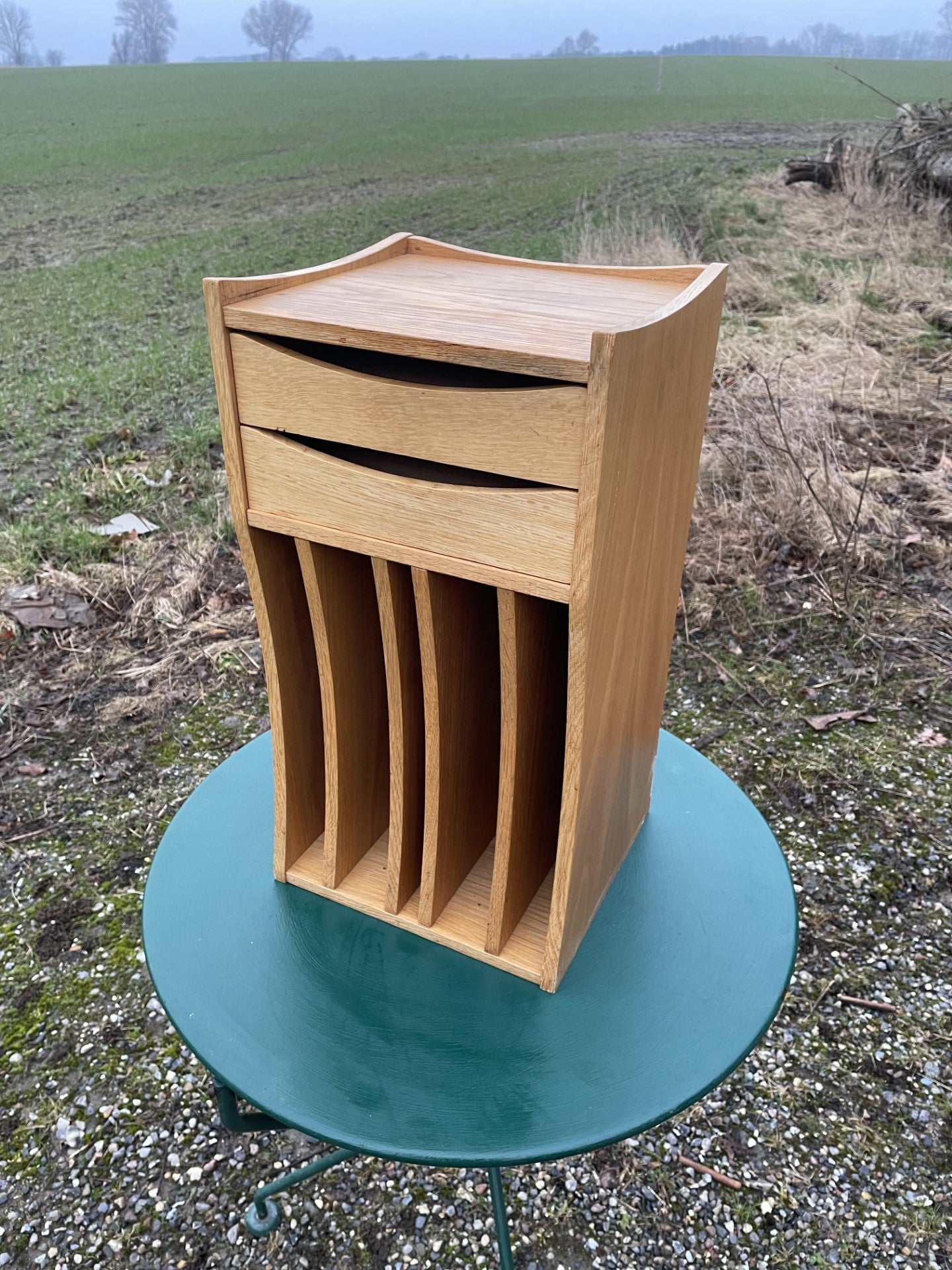 Beautiful oak cabinet for LP records - no. 011063