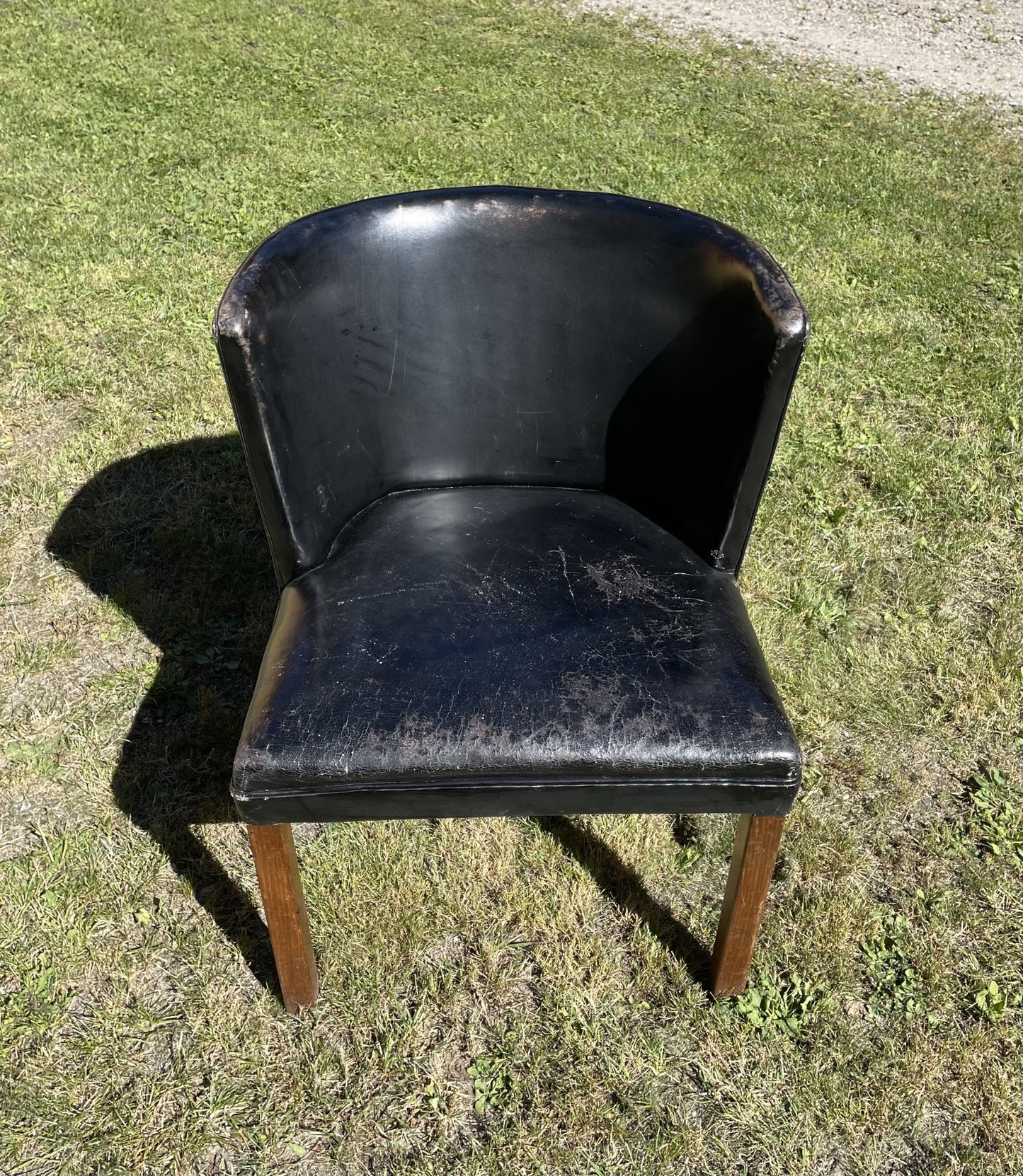 Nice vintage desk chair - no. 029010