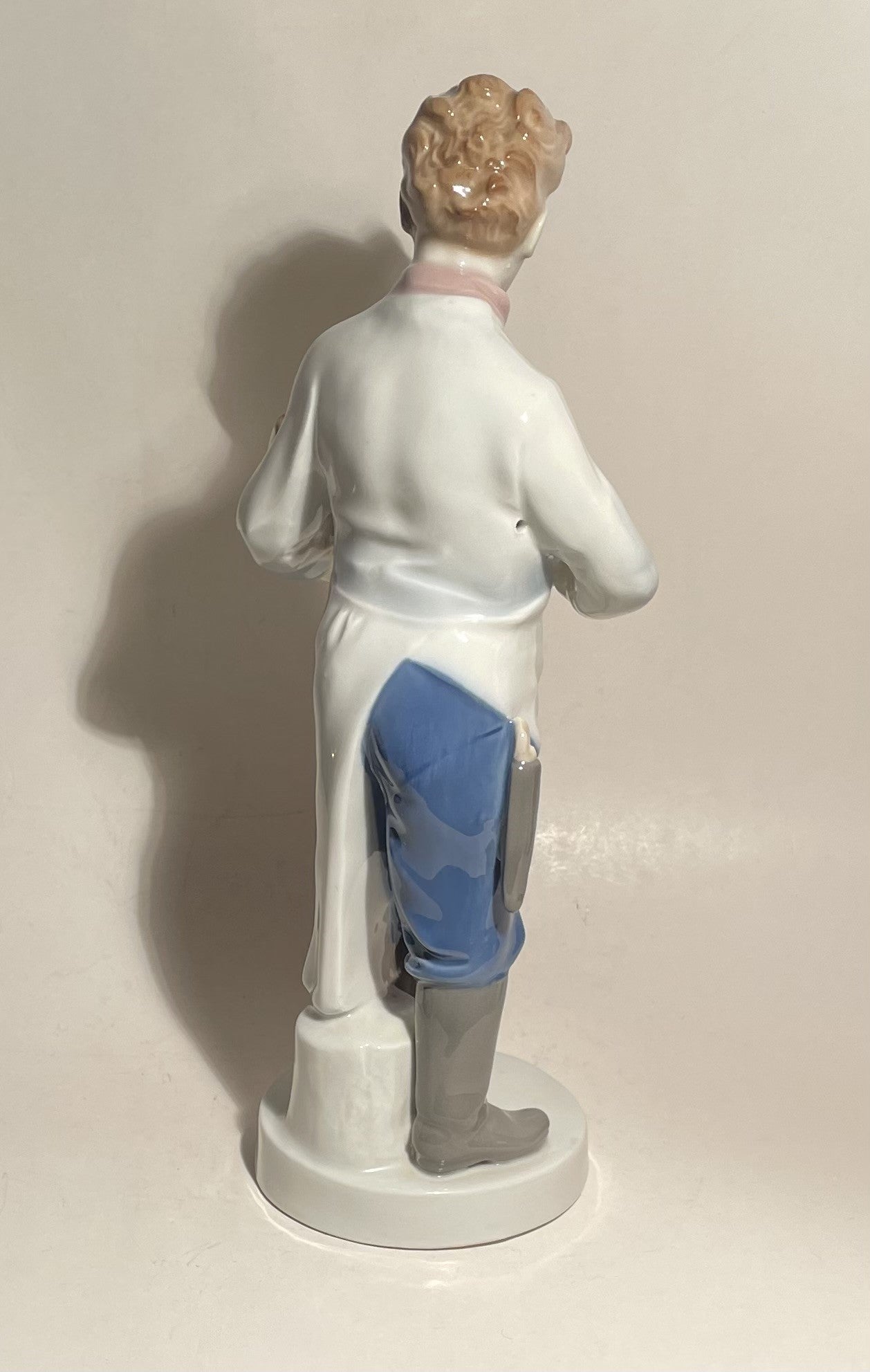 Nice German porcelain figure - no. 011026