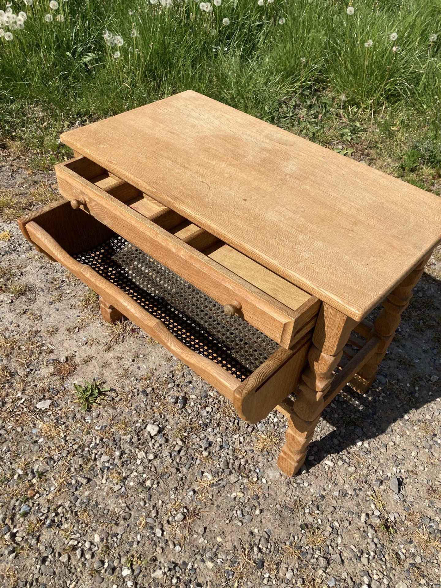 Henry Kjærulf sewing table in oak - no. 0136