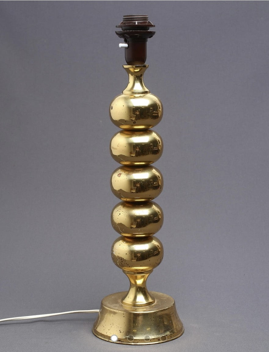 Nice Swedish brass table lamp - no. 011801
