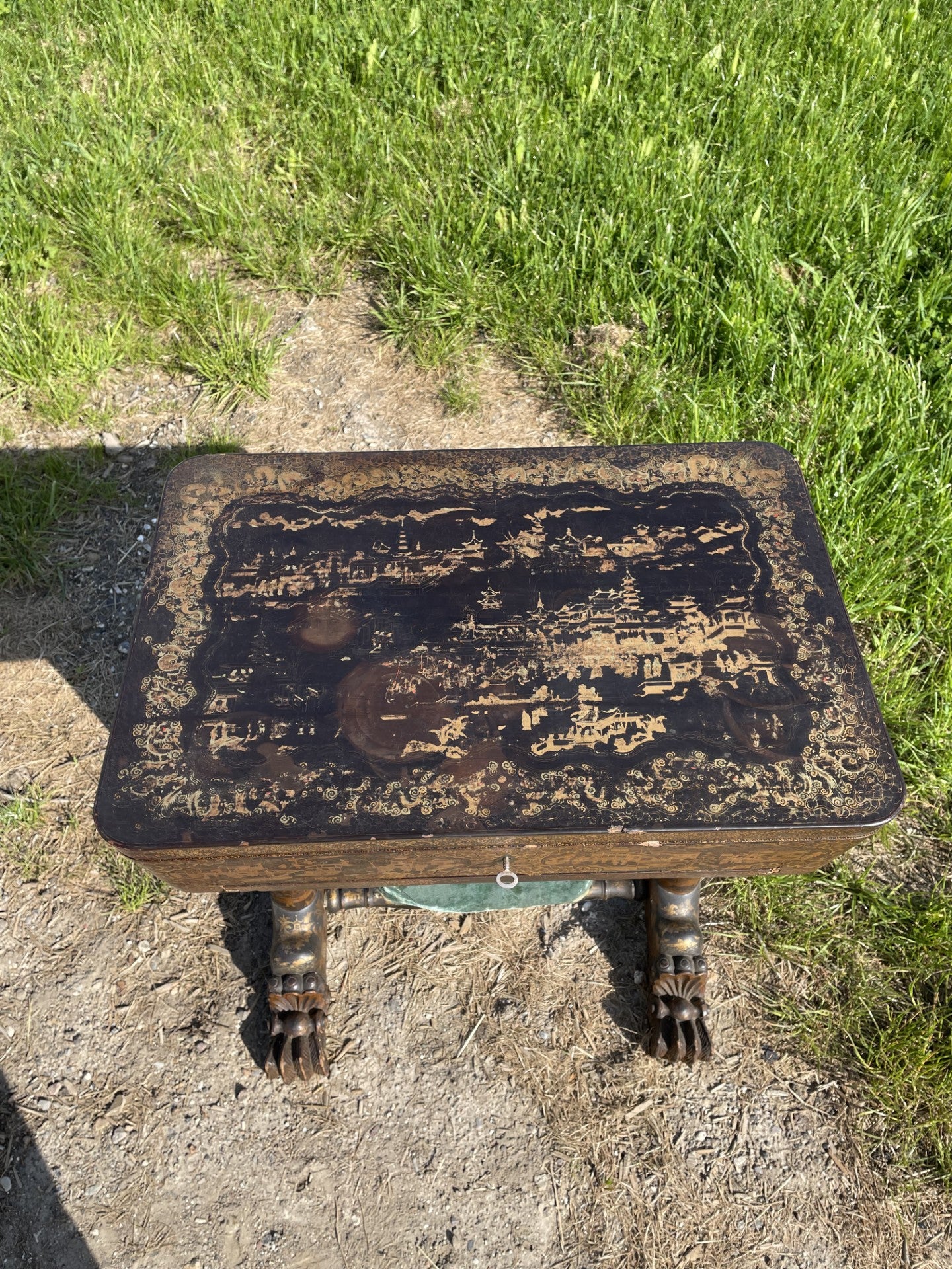 Beautiful antique 19th Century Chinese Gilt Lacquer Sewing Table - no. 018080