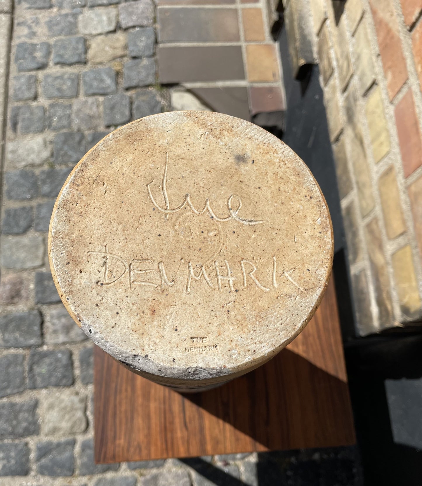 Large unique floor vase made of stoneware by Tue Poulsen - no. 018020