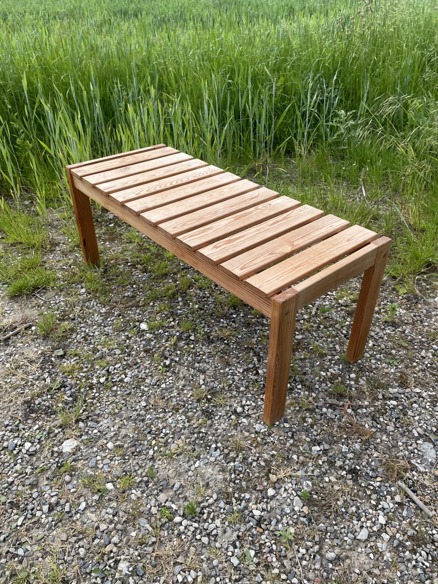 Beautiful pine bench - no. 023010
