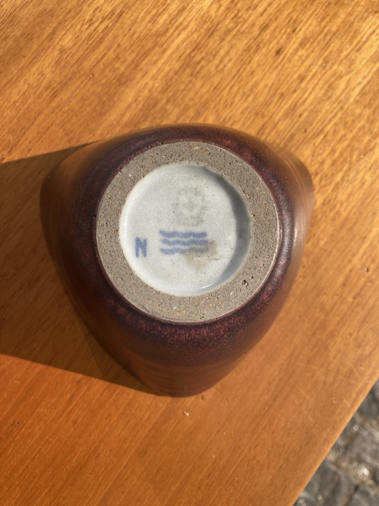 Beautiful stoneware bowl from Roayl Copenhagen, design by Jais Nielsen