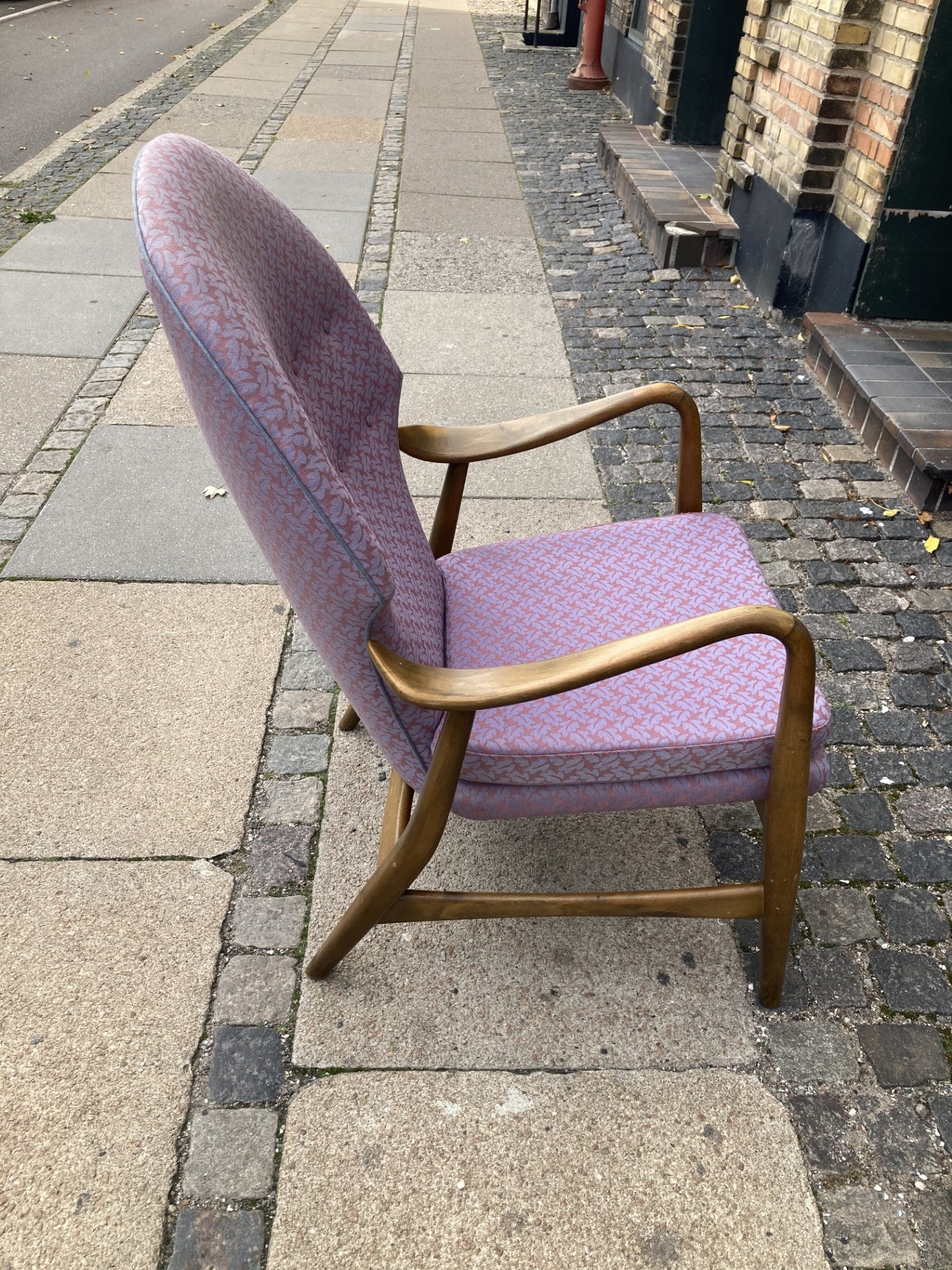 Beautiful armchair in beech frame from J. Carlsens Møbelfabrik - no. 0977