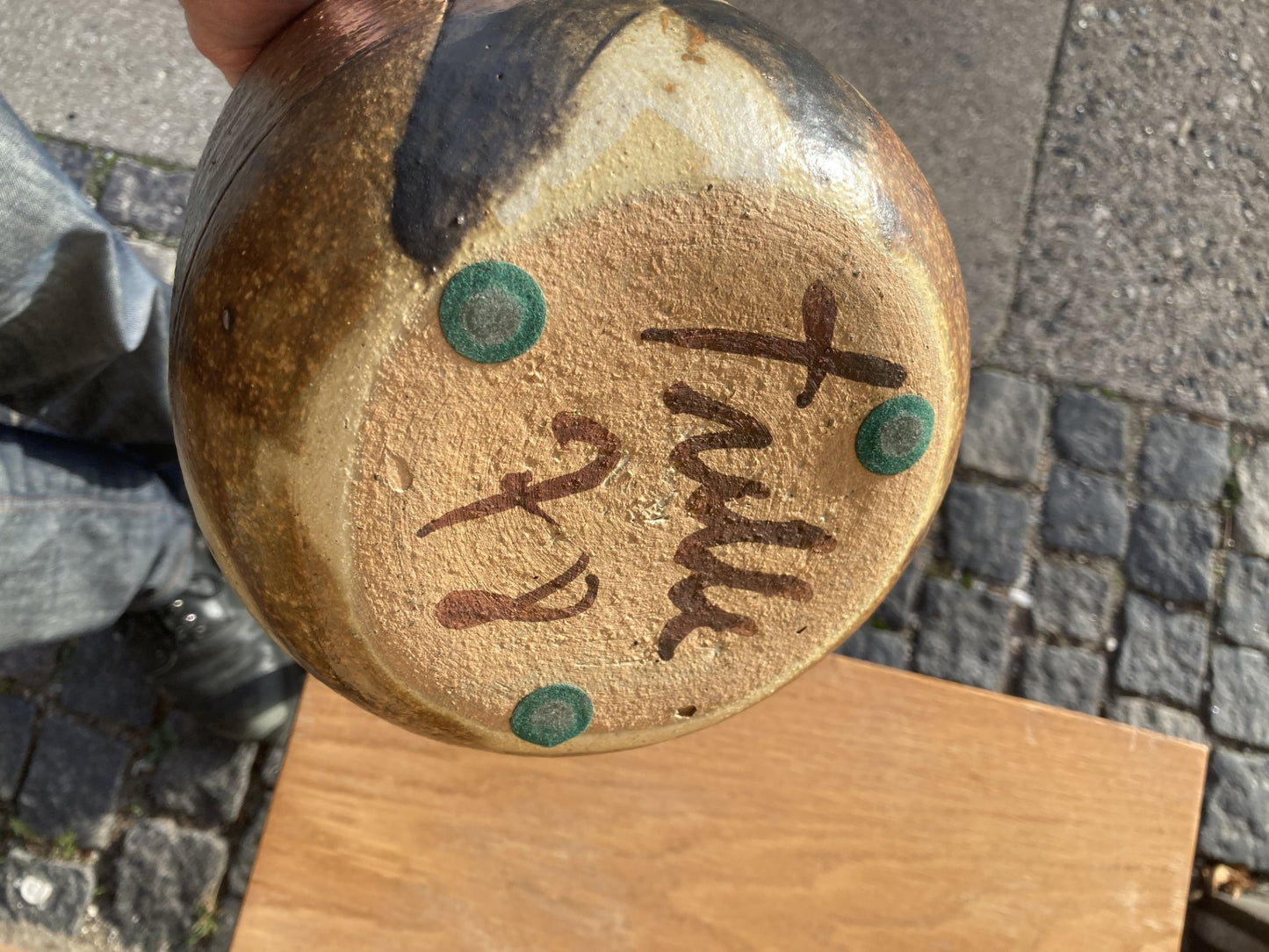 Beautiful stoneware jar from 1978 - no. 01002