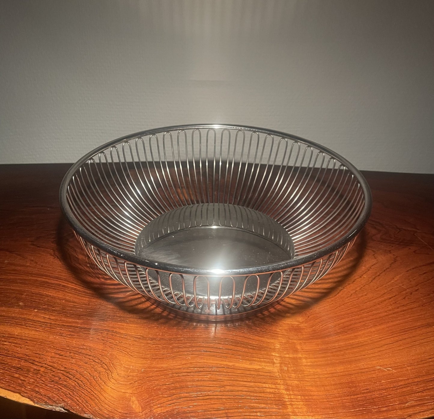Alessi brødkurv, made in Italy - nr. 115175