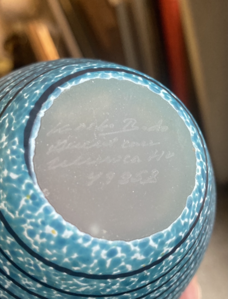 Flot Ulrika Hyrdman Vallin glas vase fra Kosta Boda - nr. 01140