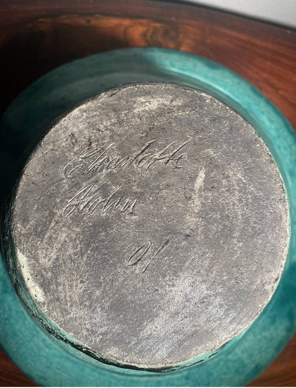 Charlotte Holm design, flot moderne Raku brændt keramik skål fra 2001 - nr. 012320