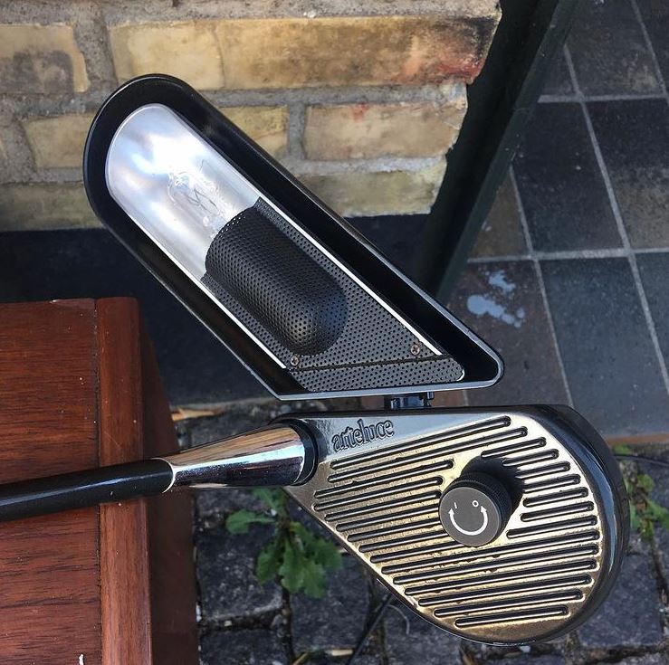 Lighting, unique table lamp from Arteluce Italy, model Ring, designer Bruno Gecchelin