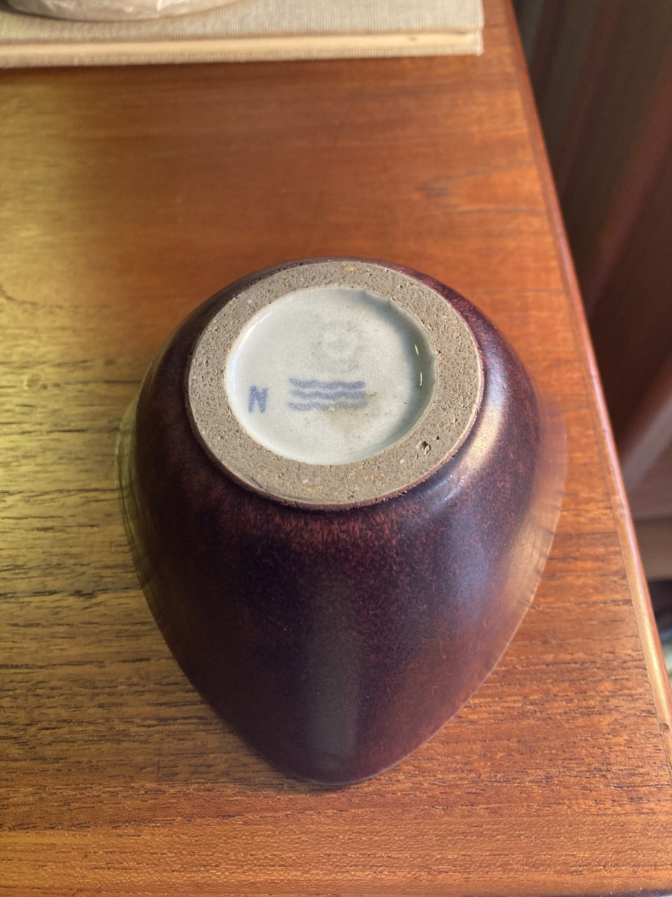 Beautiful stoneware bowl from Roayl Copenhagen, design by Jais Nielsen