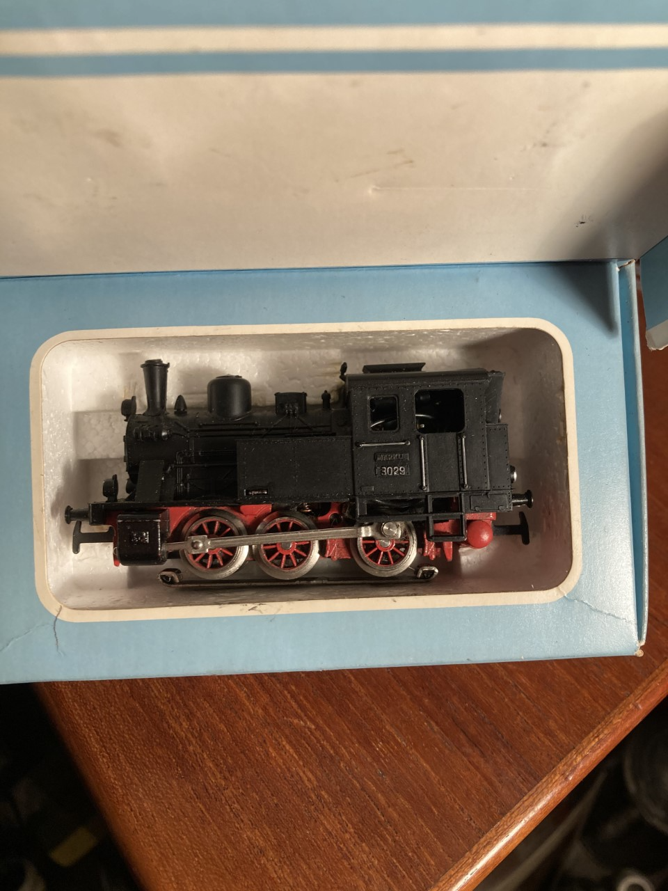 Marklin locomotive with box