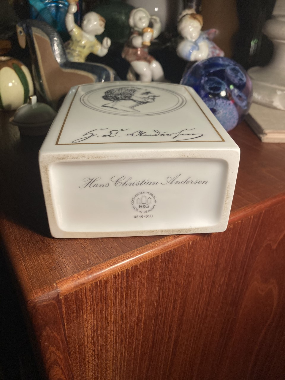 Porcelæn, fin låg krukke/tedåse fra Royal Copenhagen