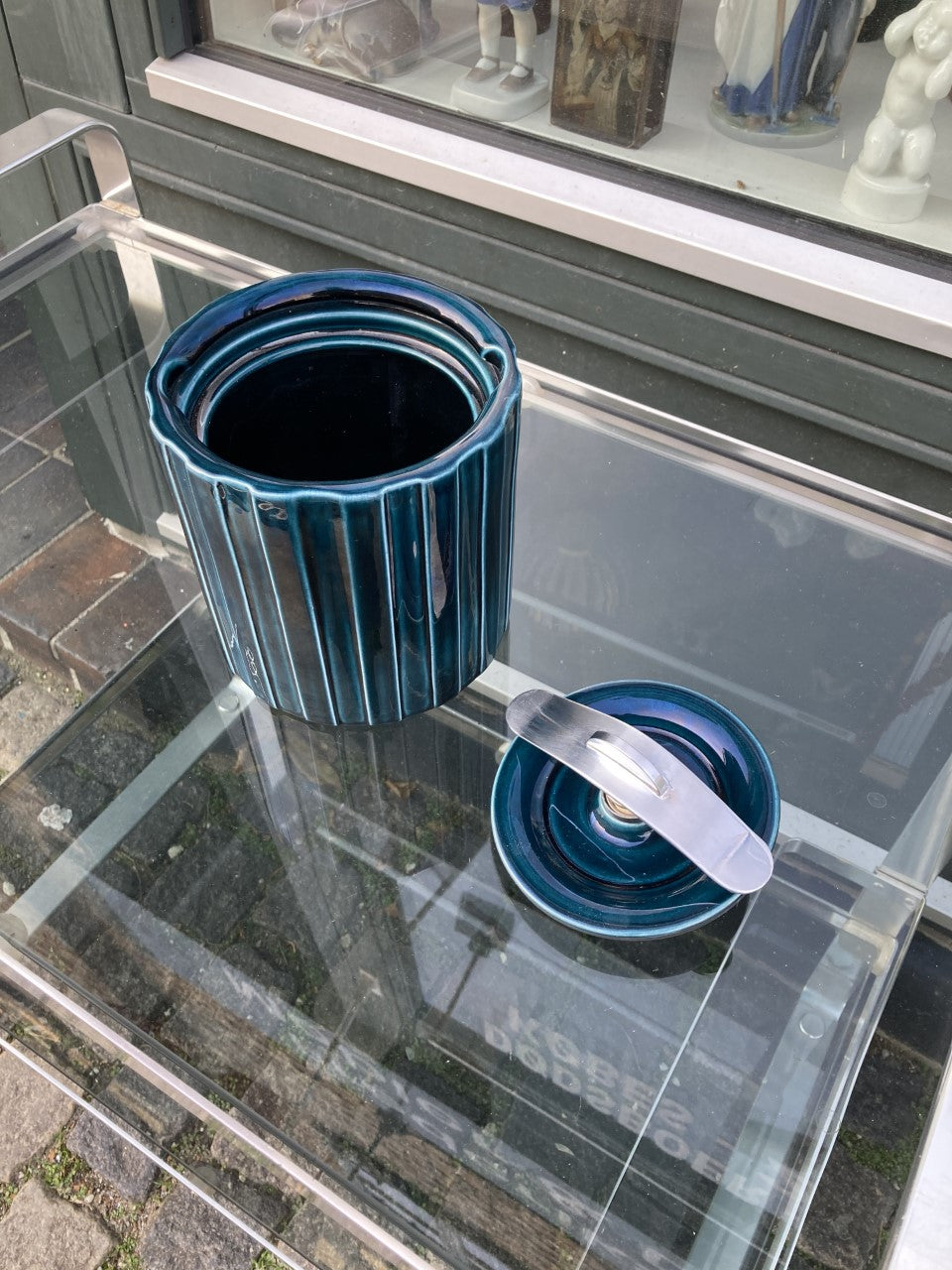 Beautiful stoneware tobacco jar - Mr. 025777