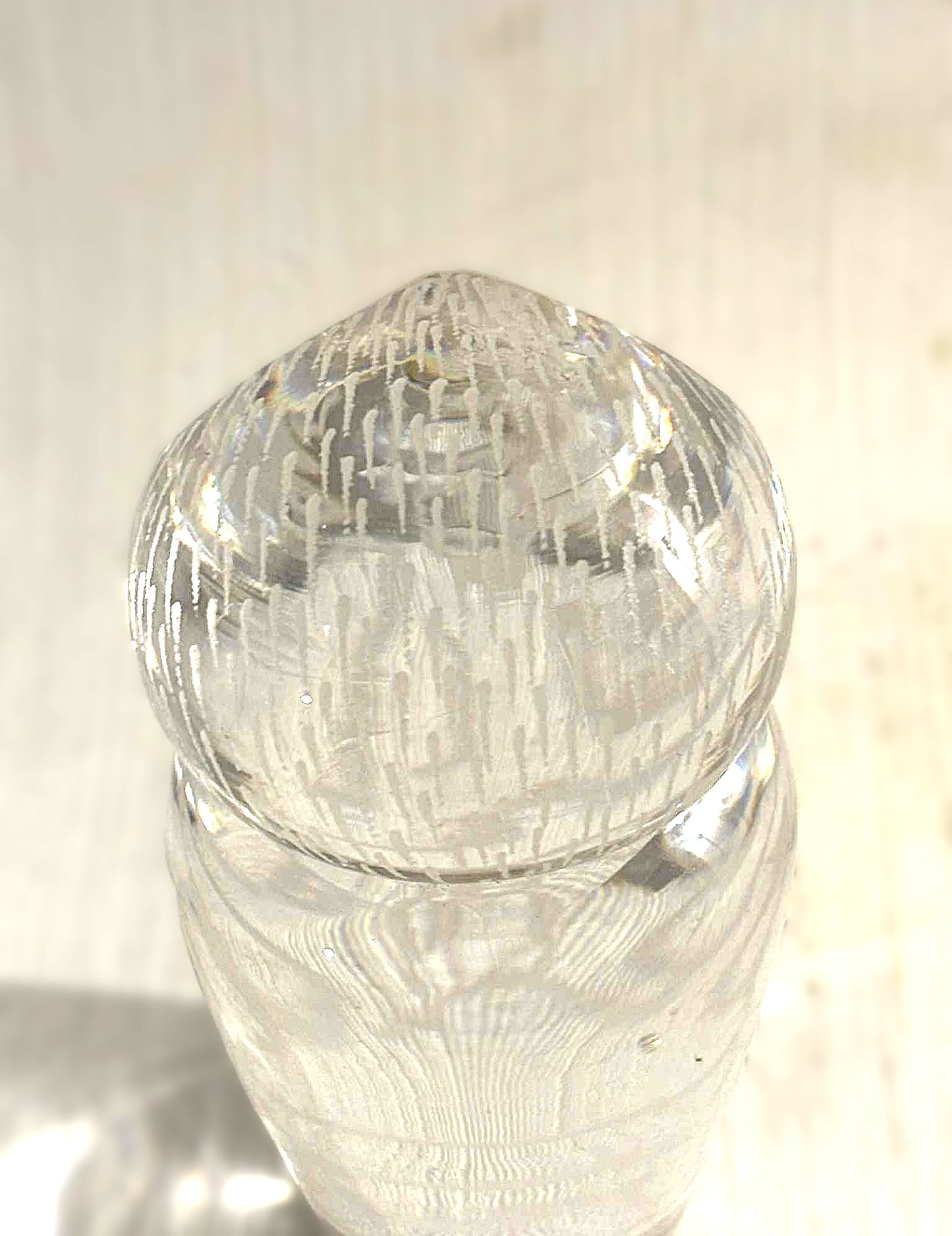 Vicke Lindstrand (1904–1983) for Kosta Boda, Graveret Glas ugle