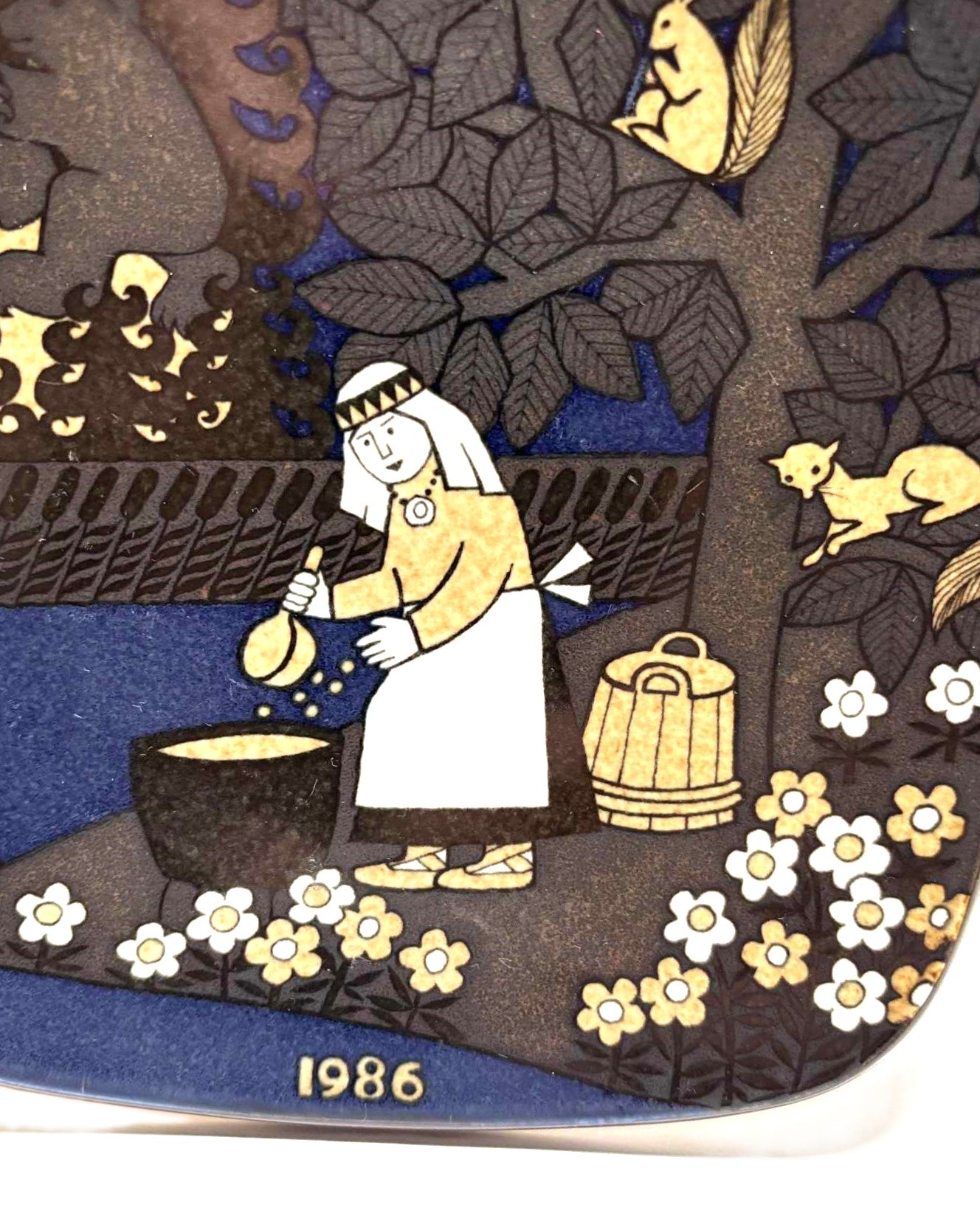 Kalevala Arabia フィンランド 1986 コレクター プレート、Raija Uosikkinen 作、ヴィンテージ ウォール プレート