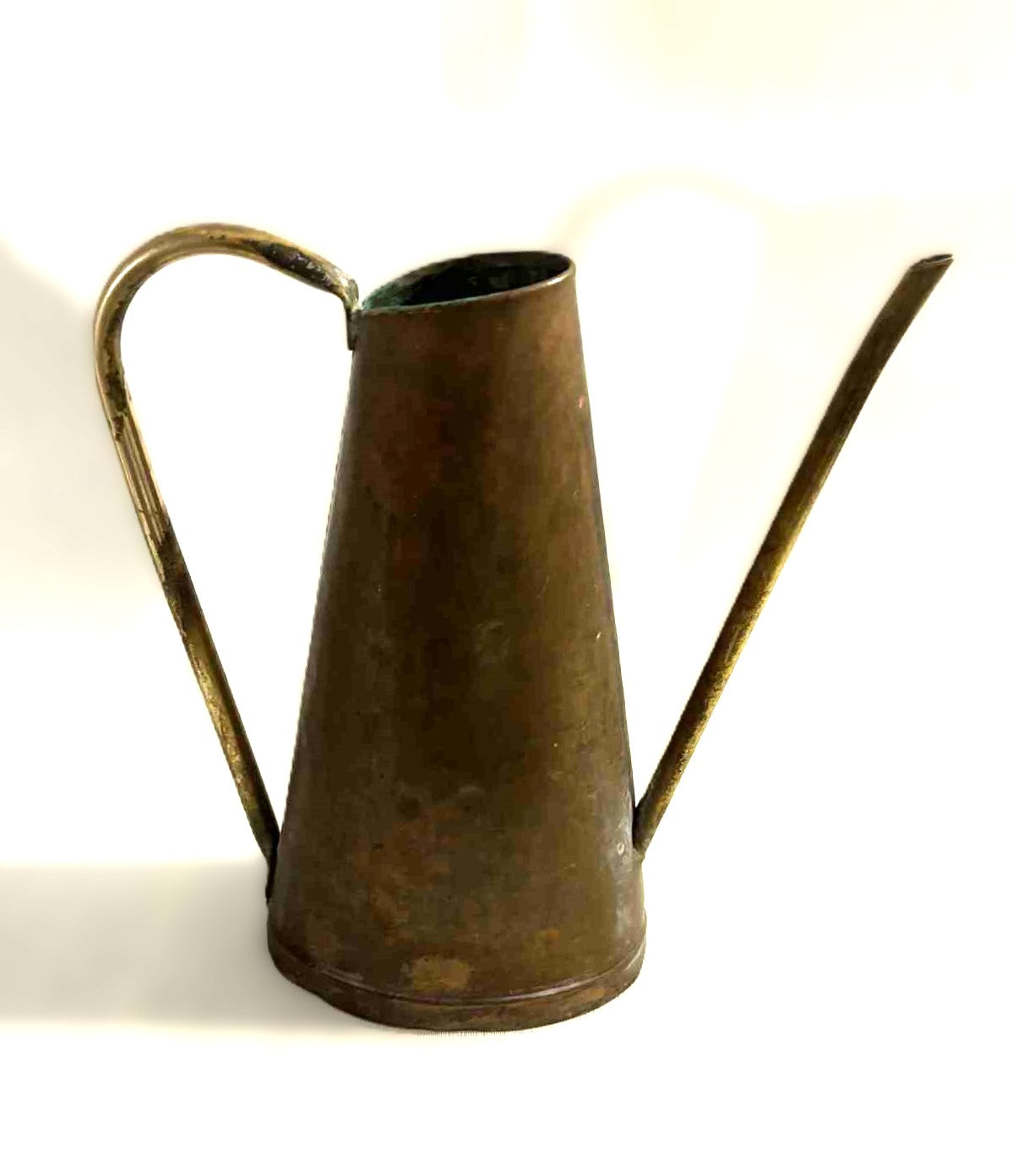 Vintage vandkande udført i kobber og messing tilskrevet Carl Auböck - nr. 494646414