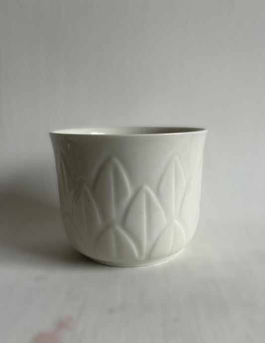 Royal Copenhagen Porcelain Vase – Design by Gerd Bøgelund, 1960 - nr. 4785555