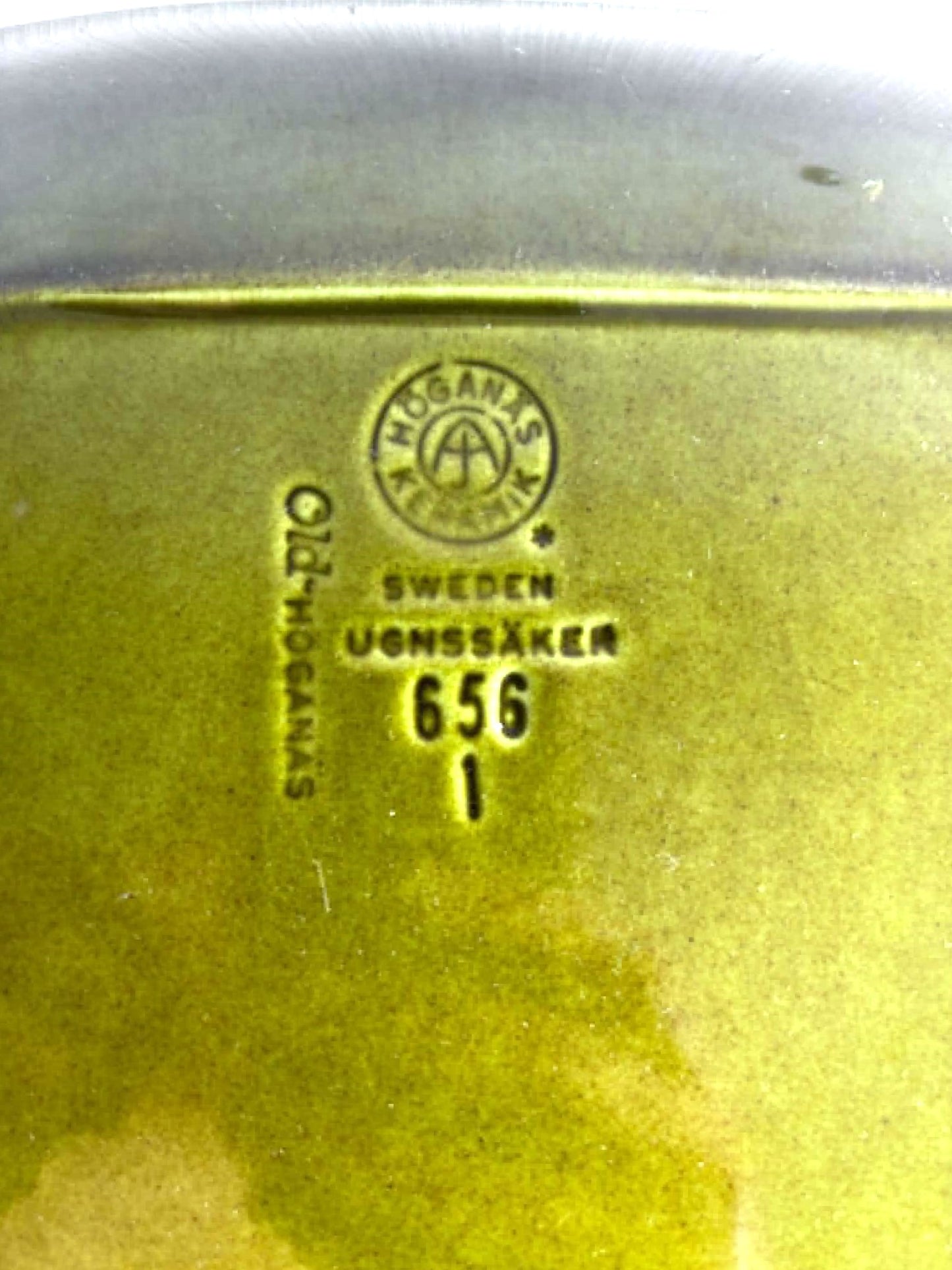 Large square plate in green glazed ceramic, designed by JOHN ANDERSSON 1950/60s