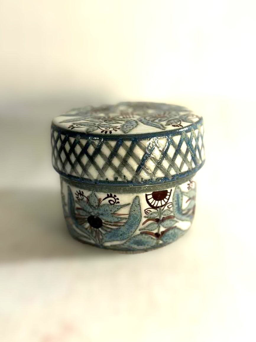 アルミニア ロイヤルコペンハーゲン、マリアンヌ・ジョンソン 蓋付きボウル ファイアンス - 品番 85454550